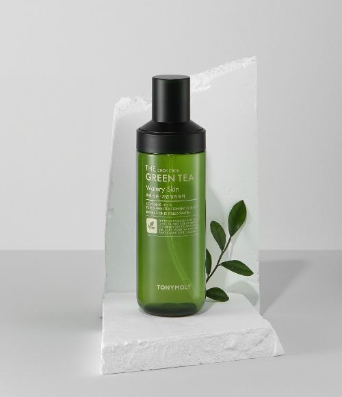 The chok chok green tea moisture skin 180ml